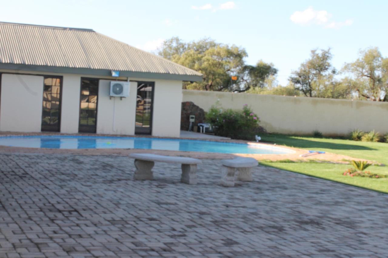 Marang Gardens Lodge Mafikeng Exterior photo